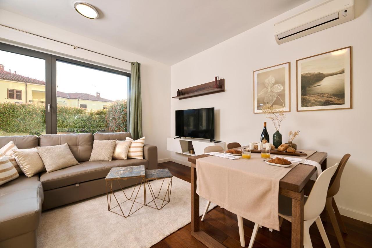 Spada Brand New Apartment With Garden 3 Min From Beach! Porec Bagian luar foto